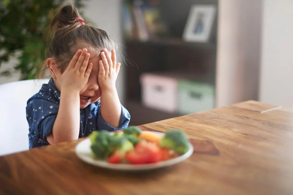 toddler with picky eating habit